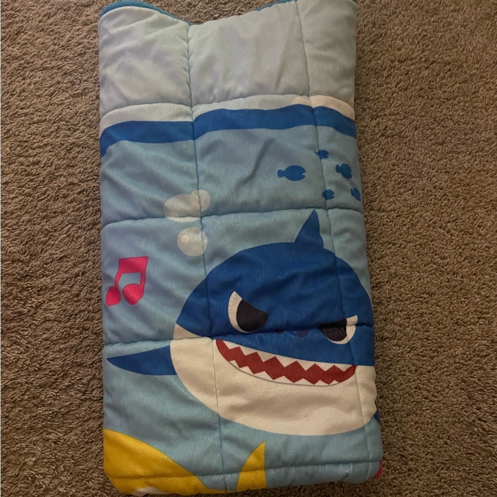 Baby shark, weighted blanket